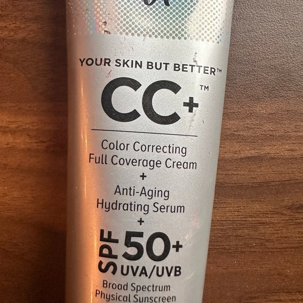 It Cosmetics Your Skin But Better CC+ Full Coverage Foundation Medium JUMBO 2.5